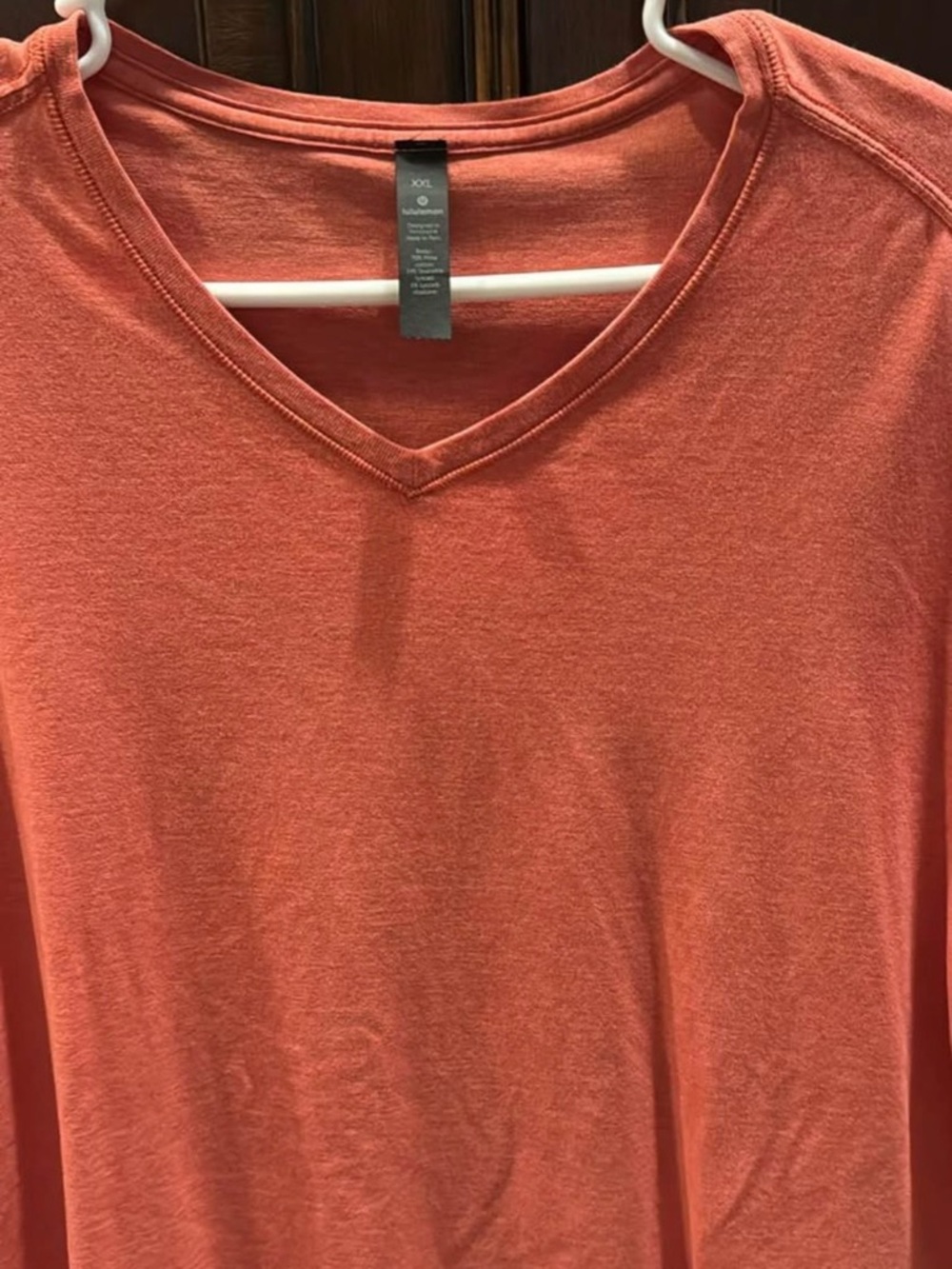 Lulu lemon V-Neck Lightweight Knit Tee in Coral